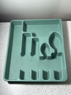 Vintage Rubbermaid large cutlery tray - light green